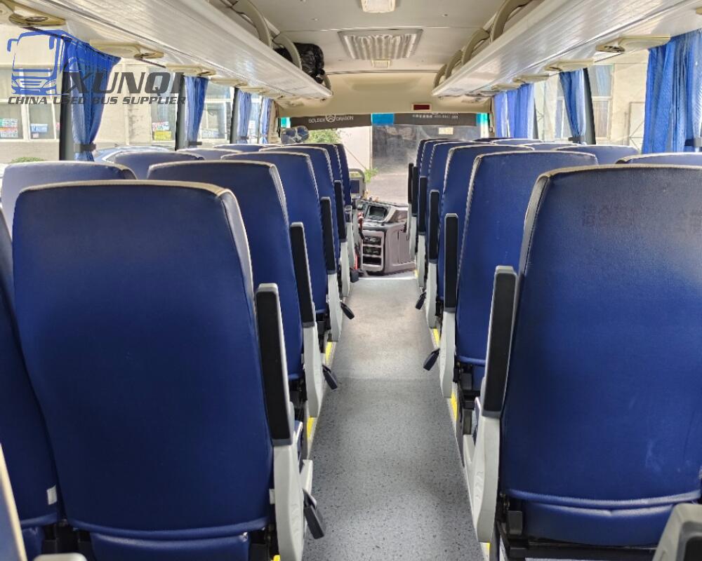 Used Jinlv bus XML6827 34 Seats 2016 Year 8 meters long China bus yuchai 4-cylinder diesel engine
