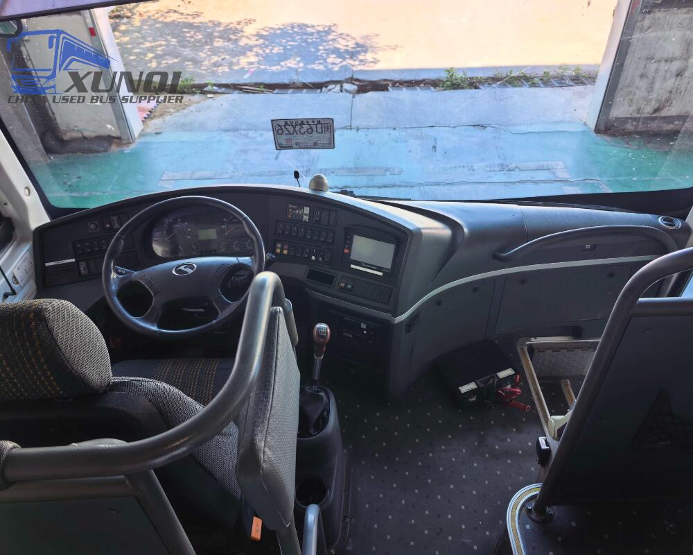 Used Kinglong bus XMQ6101 45 Seats 2016 Year 10 meters long China bus yuchai 6-cylinder diesel engine