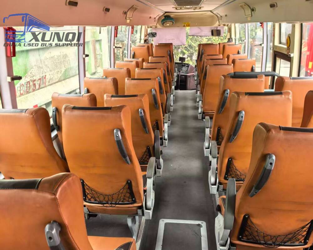 Used Kinglong bus XMQ6110 46 Seats 2017 Year 11 meters long China bus yuchai 6-cylinder diesel engine