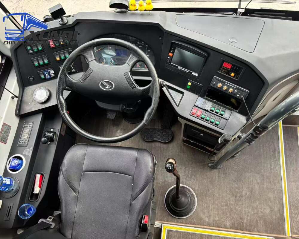 Used Kinglong bus XMQ6112 48 Seats 2024 Year 11 Seters long China bus yuchai 6-cylinder diesel engine