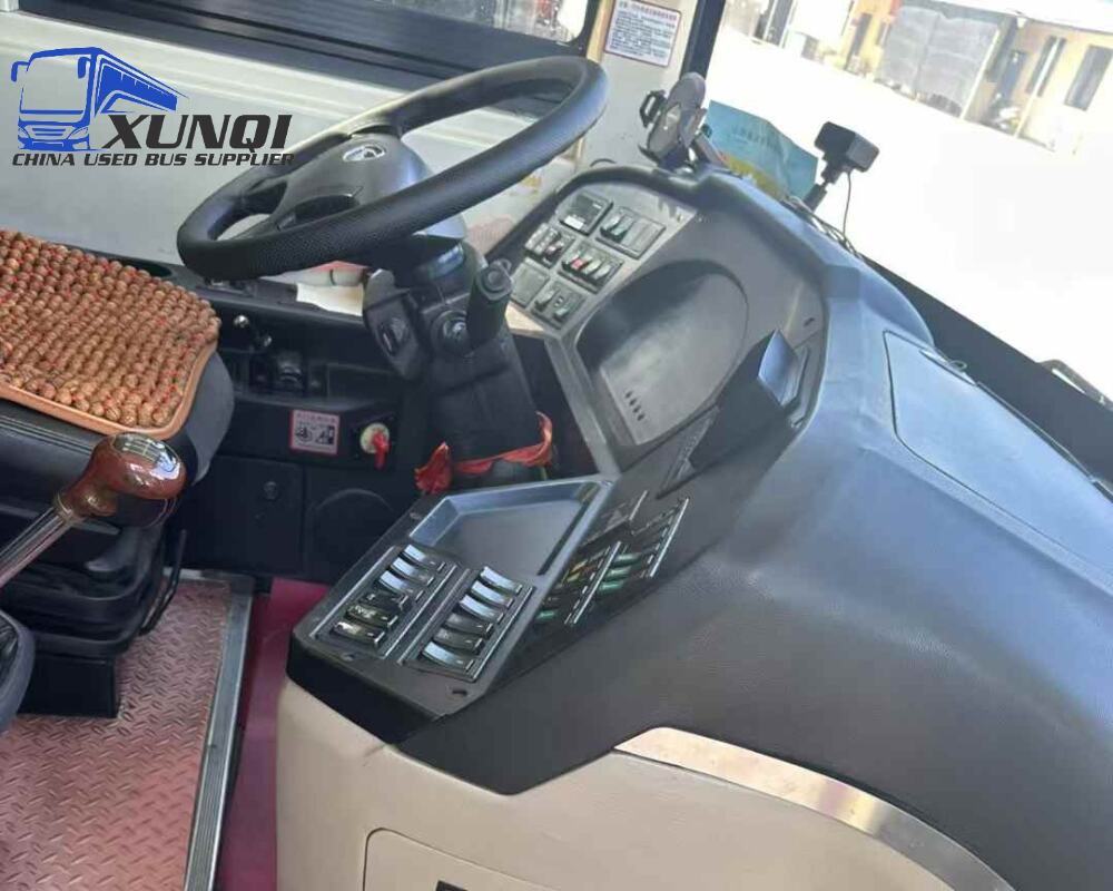 Used Kinglong bus XMQ6119 54 Seats 2017 Year 11 Seters long China bus weichai 6-cylinder diesel engine