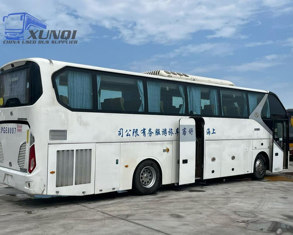 Used Kinglong bus XMQ6125 52 Seats 2017 Year 12 meters long China bus weichai 6-cylinder diesel engine