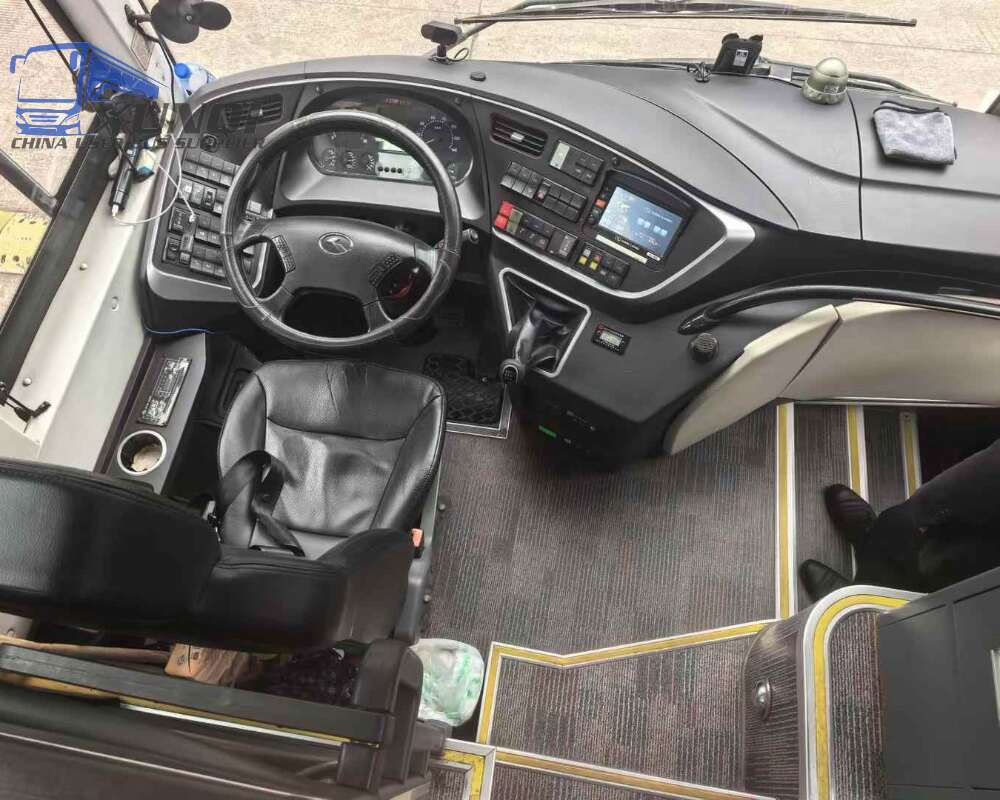 Used Kinglong bus XMQ6127 39 Seats 2020 Year 12 meters long China bus weichai 6-cylinder diesel engine
