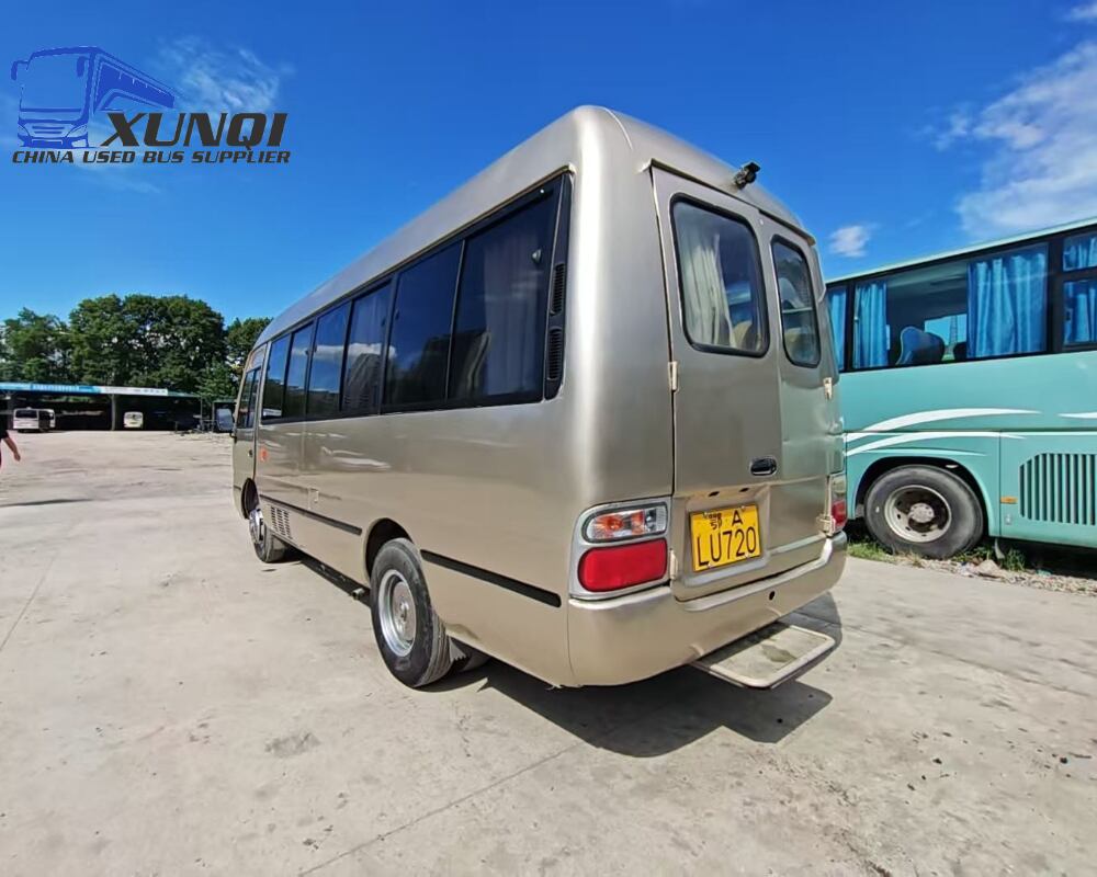 Used Kinglong bus XMQ6606 19 Seats 2016 Year 6 Seters long China bus yuchai 4-cylinder diesel engine