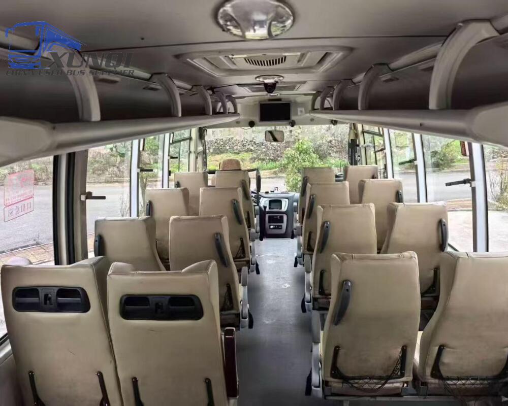 Used Kinglong bus XMQ6759 25 Seats 2016 Year 7 meters long China bus yuchai 4-cylinder diesel engine