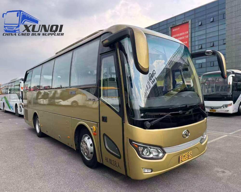 Used Kinglong bus XMQ6879 38 Seats 2016 Year 8 Seters long China bus yuchai 6-cylinder diesel engine