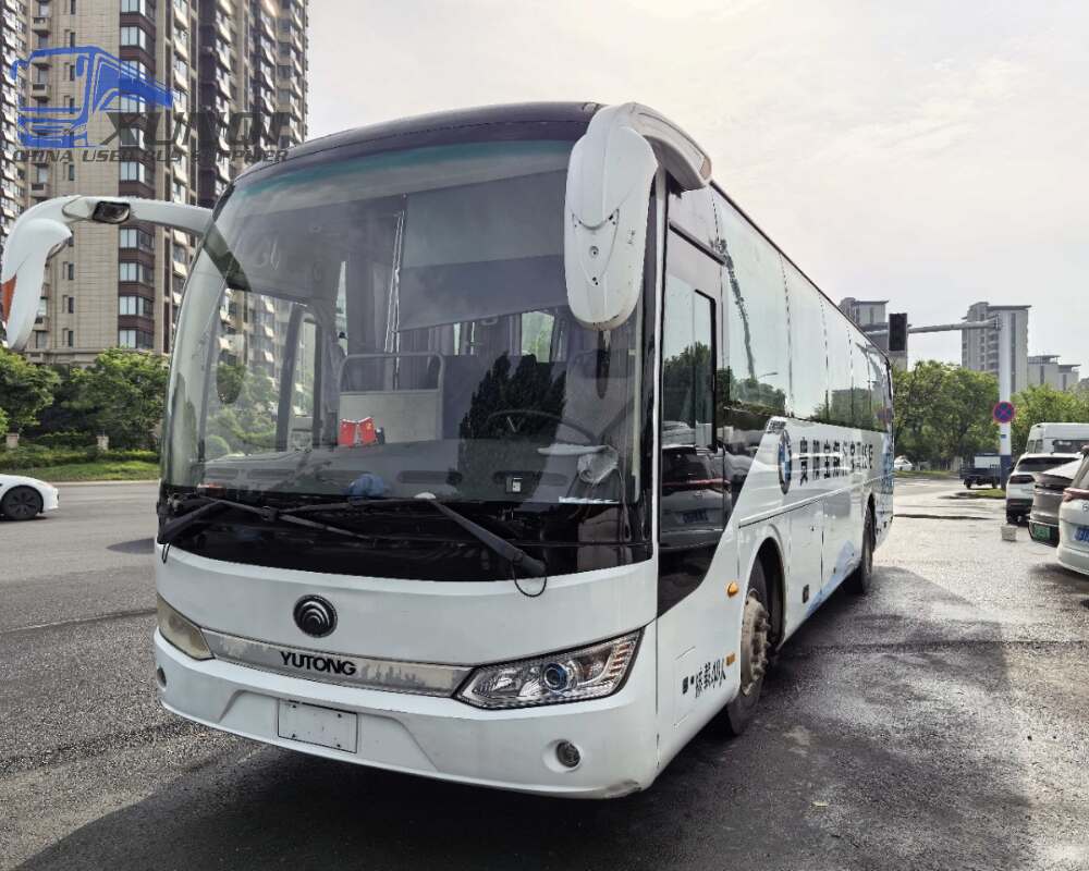 Used Yutong bus ZK6115 48 Seats 2015 Year 11 meters long China bus yuchai 6-cylinder diesel engine