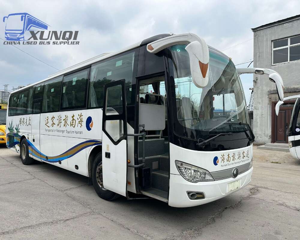 Used Yutong bus ZK6116 48 Seats 2018 Year 11 meters long China bus yuchai 6-cylinder diesel engine