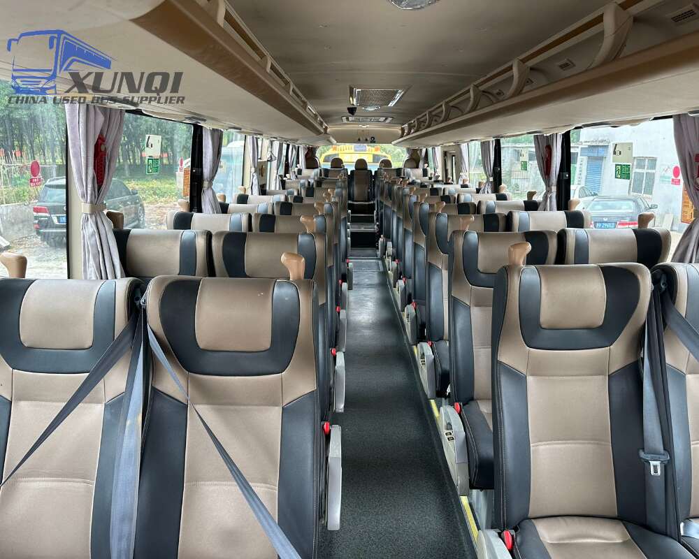 Used Yutong bus ZK6116 48 Seats 2018 Year 11 meters long China bus yuchai 6-cylinder diesel engine