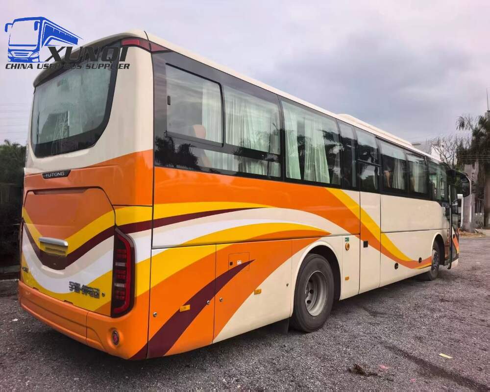 Used Yutong bus ZK6116 48 Seats 2024 Year 11 Seters long China bus