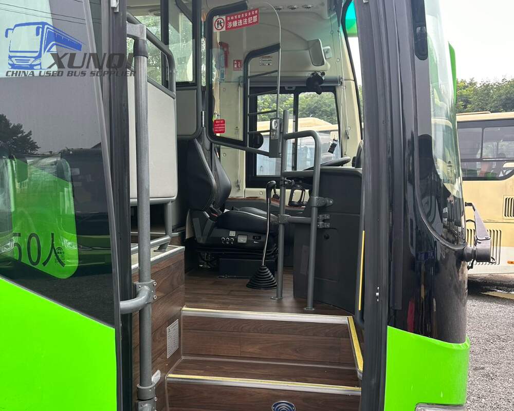 Used Yutong bus ZK6119 50 Seats 2021 Year 11 meters long China bus weichai 6-cylinder diesel engine