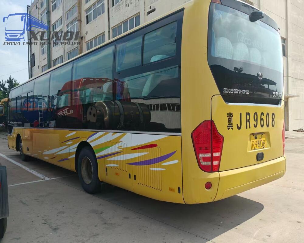 Used Yutong bus ZK6121 53 Seats 2015 Year 12 meters long China bus yuchai 6-cylinder diesel engine