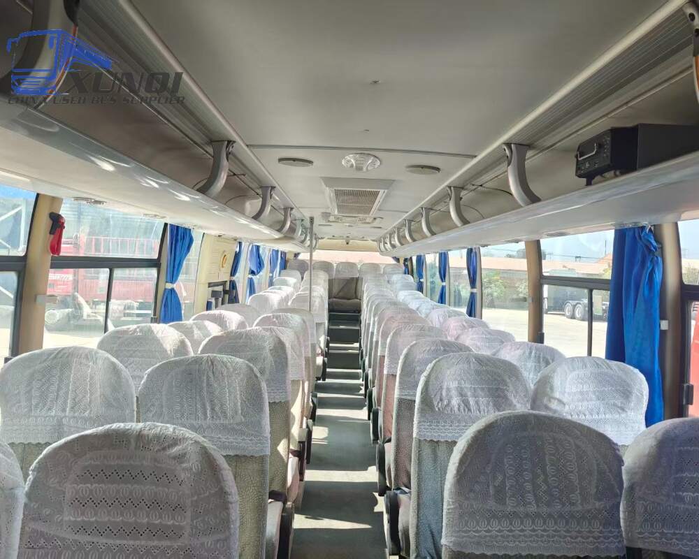 Used Yutong bus ZK6121 53 Seats 2015 Year 12 meters long China bus yuchai 6-cylinder diesel engine