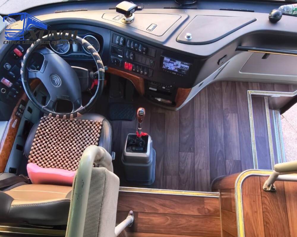 Used Yutong bus ZK6122 50 Seats 2019 Year 12 Seters long China bus weichai 6-cylinder diesel engine