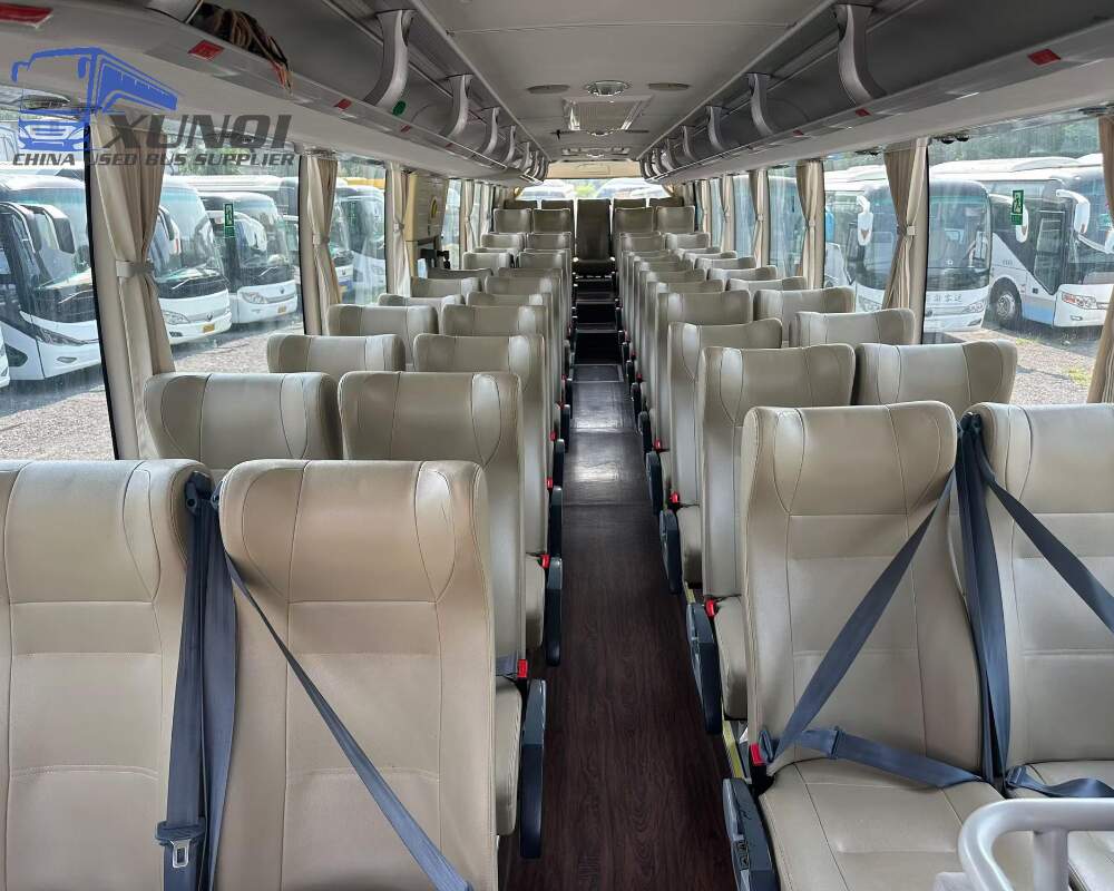 Used Yutong bus ZK6125 54 Seats 2017 Year 12 meters long China bus weichai 6-cylinder diesel engine