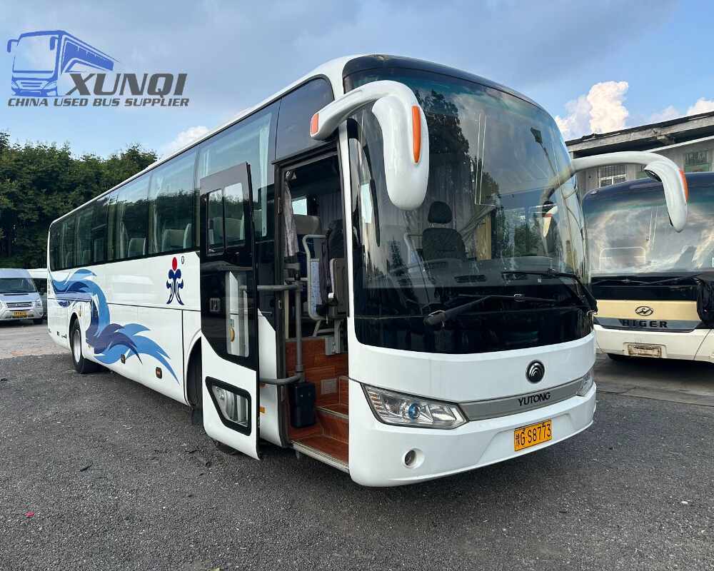 Used Yutong bus ZK6125 55 Seats 2016 Year 12 meters long China bus yuchai 6-cylinder diesel engine