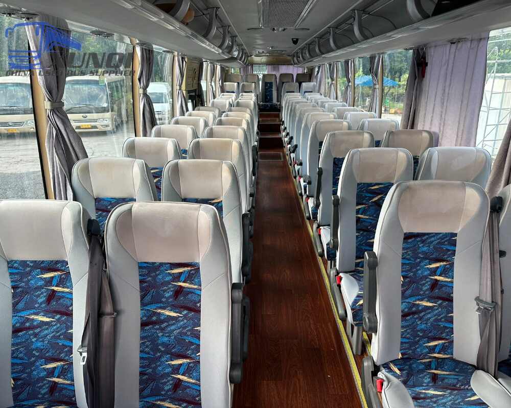 Used Yutong bus ZK6125 55 Seats 2016 Year 12 meters long China bus yuchai 6-cylinder diesel engine