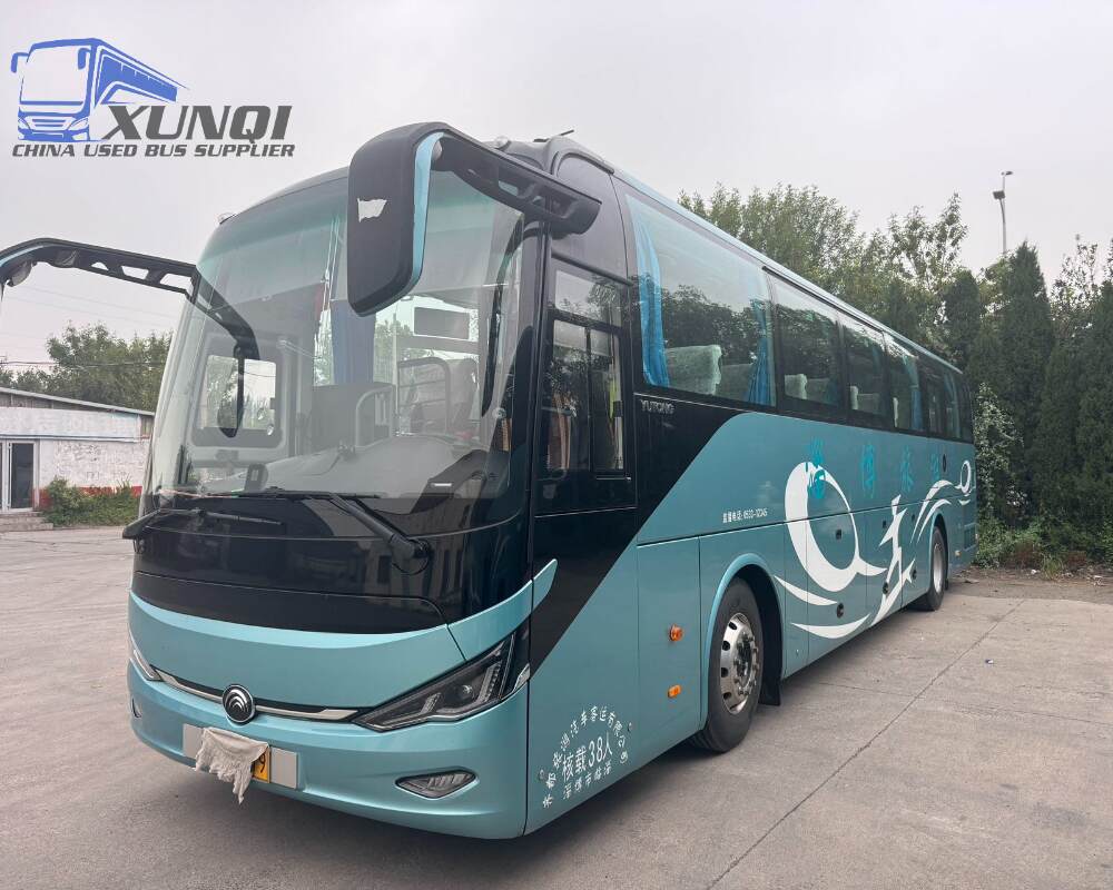 Used Yutong bus ZK6127 38 Seats 2023 Year 12 Seters long China bus weichai 6-cylinder diesel engine