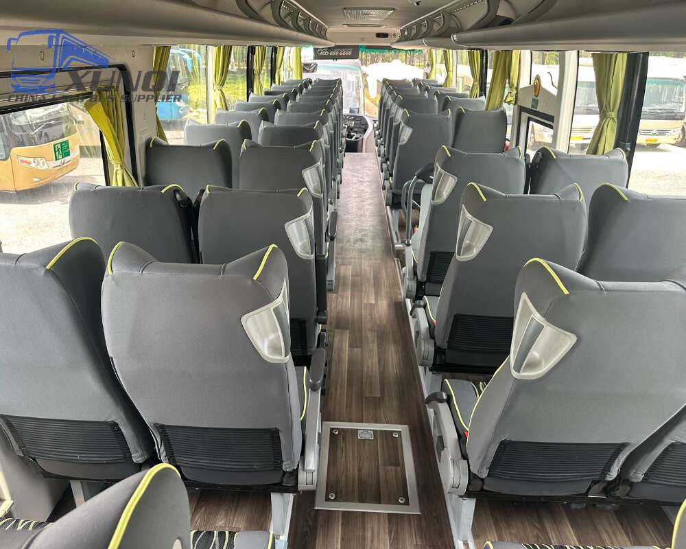 Used Yutong bus ZK6127 54 Seats 2021 Year 12 meters long China bus yuchai 6-cylinder diesel engine