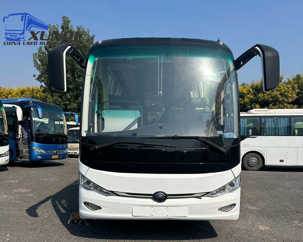 Used Yutong bus ZK6127 56 Seats 2023 Year 12 Seters long China bus yuchai 6-cylinder diesel engine
