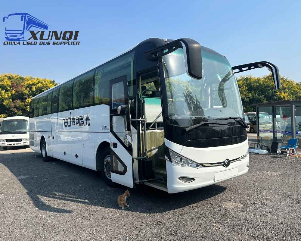 Used Yutong bus ZK6127 56 Seats 2023 Year 12 Seters long China bus yuchai 6-cylinder diesel engine