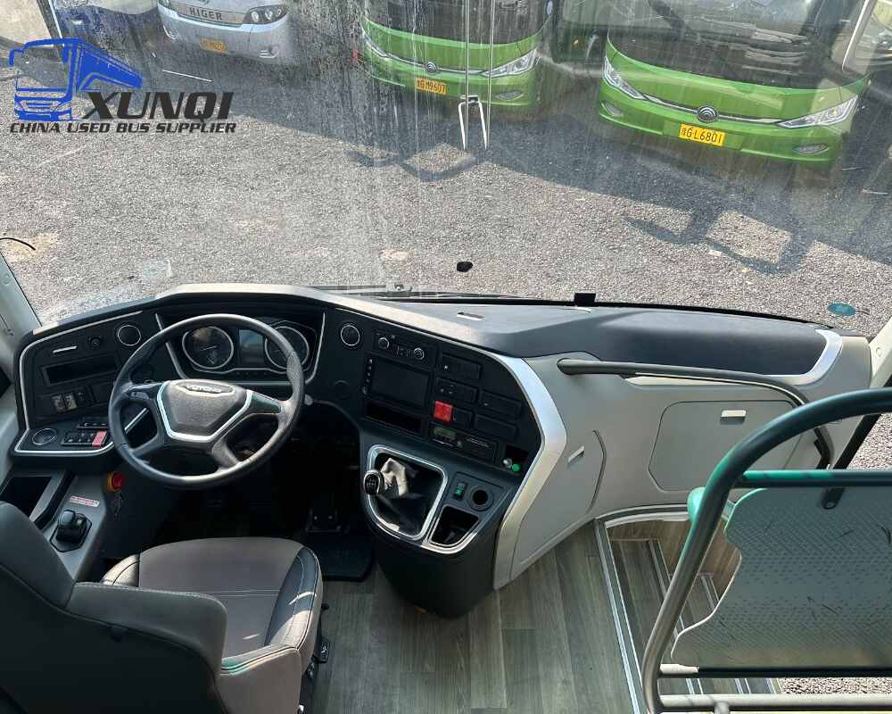 Used Yutong bus ZK6127 56 Seats 2023 Year 12 Seters long China bus yuchai 6-cylinder diesel engine