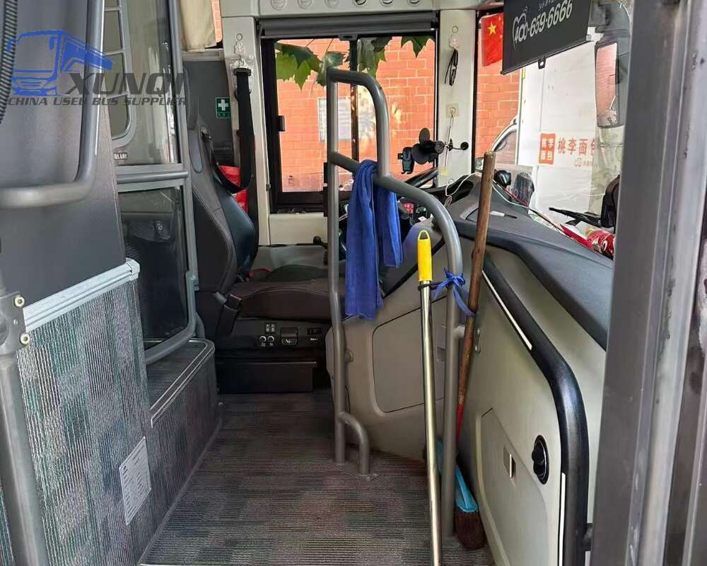 Used Yutong bus ZK6137 56 Seats 2024 Year 13 meters long China bus weichai 6-cylinder diesel engine