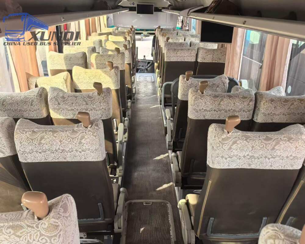 Used Yutong bus ZK6148 56 Seats 2019 Year 14 meters long China bus weichai 6-cylinder diesel engine