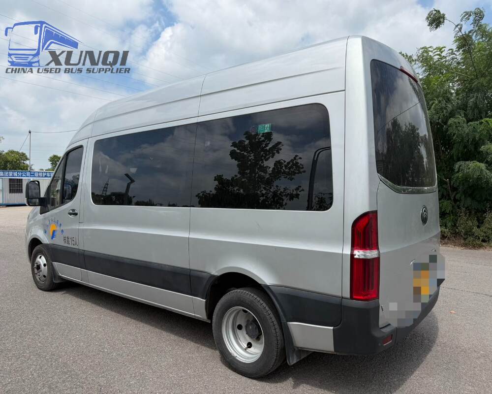Used Yutong bus ZK6600 15 Seats 2024 Year 6 Seters long China bus