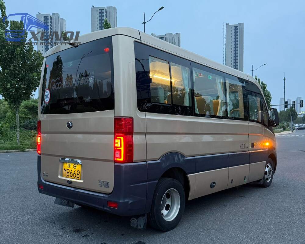 Used Yutong bus ZK6601 17 Seats 2020 Year 6 meters long China bus shangchai 4-cylinder diesel engine 