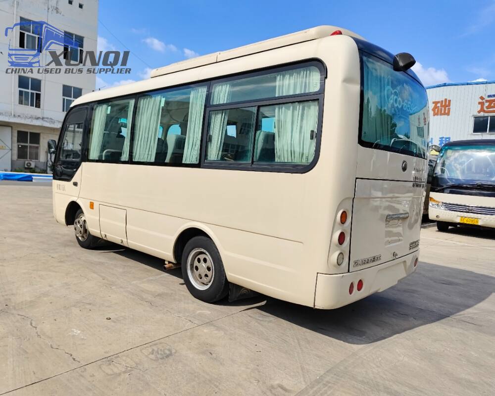 Used Yutong bus ZK6609 19 Seats 2016 Year 6 meters long China bus yuchai 4-cylinder diesel engine