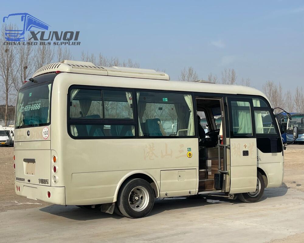 Used Yutong bus ZK6609 19 Seats 2020 Year 6 meters long China bus yuchai 4-cylinder diesel engine