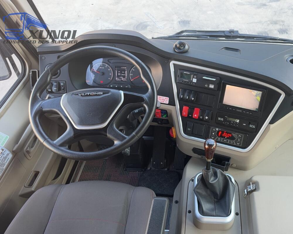 Used Yutong bus ZK6609 19 Seats 2025 Year 6 meters long China bus weichai 4-cylinder diesel engine
