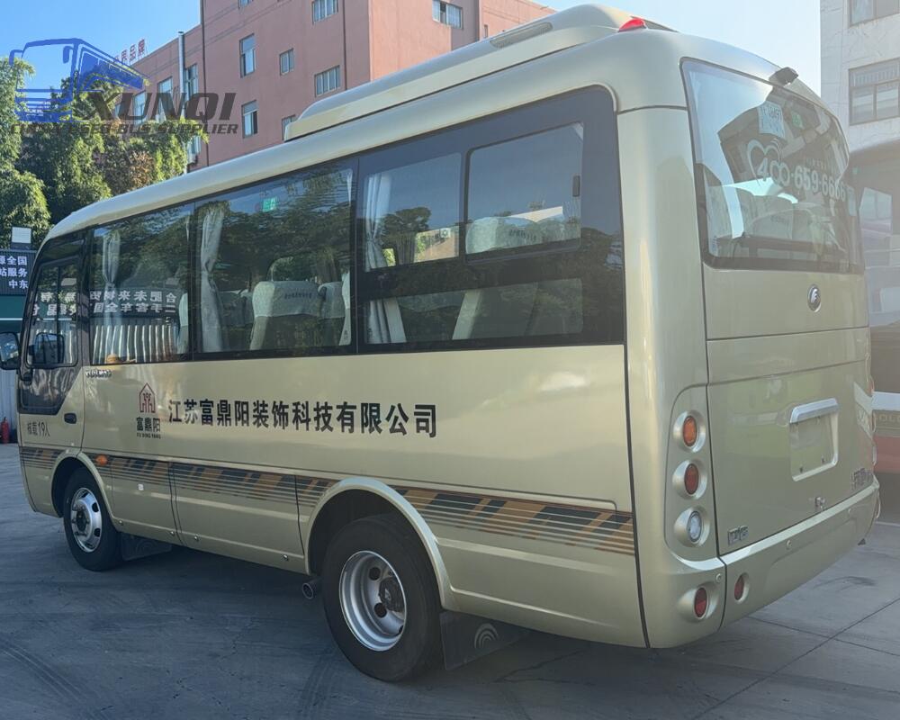 Used Yutong bus ZK6609 19 Seats 2025 Year 6 meters long China bus weichai 4-cylinder diesel engine