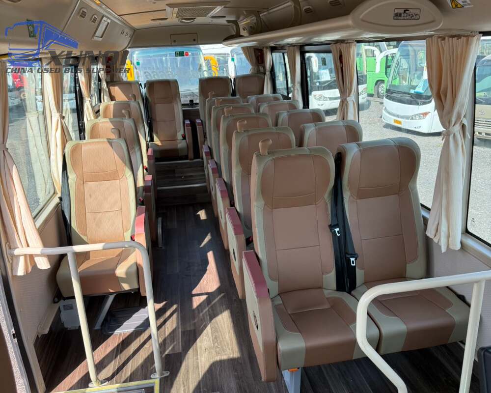 Used Yutong bus ZK6729 19 Seats 2022 Year 7 meters long China bus yuchai 4-cylinder diesel engine