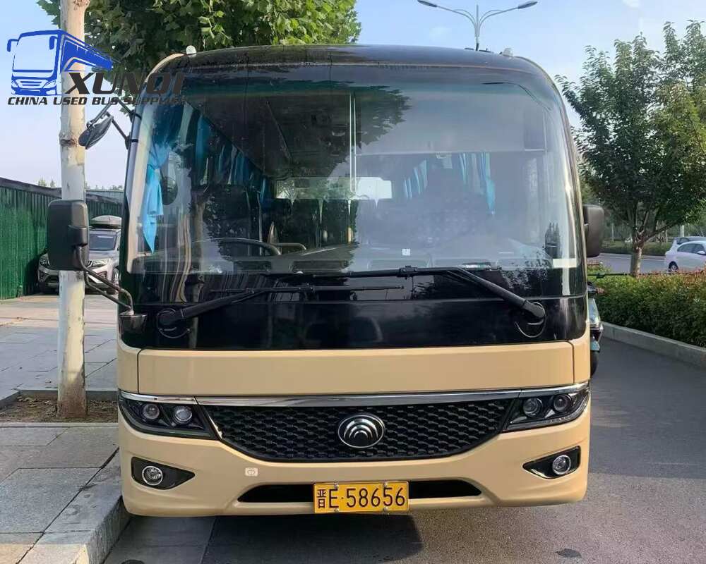 Used Yutong bus ZK6772 31 Seats 2022 Year 7 Seters long China bus yuchai 4-cylinder diesel engine