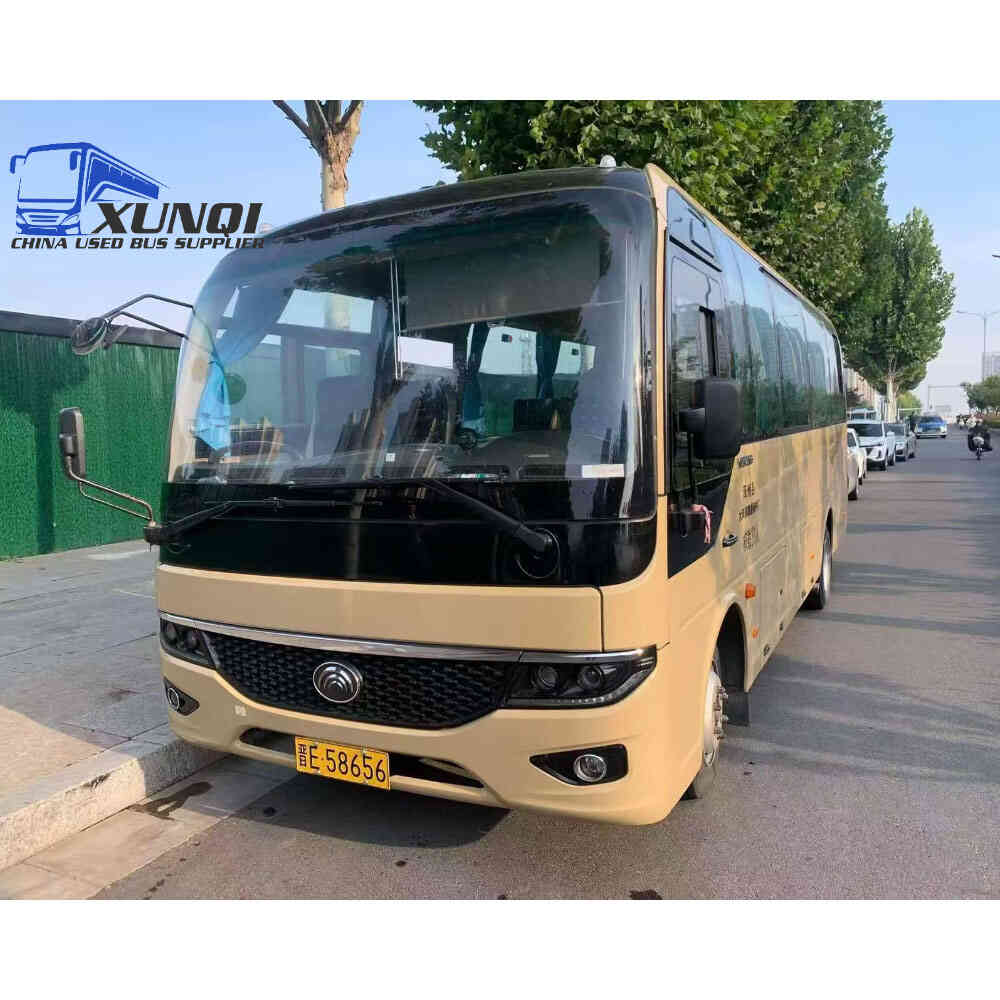 Used Yutong bus ZK6772 31 Seats 2022 Year 7 Seters long China bus yuchai 4-cylinder diesel engine