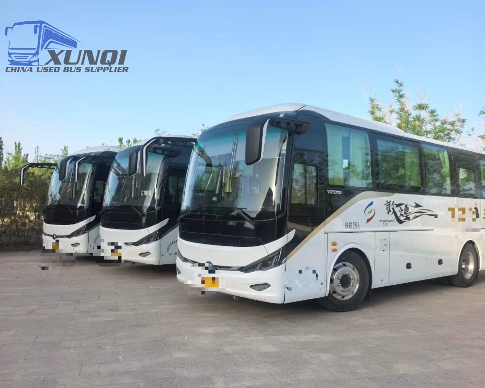 Used Yutong bus ZK6907 26 Seats 2023 Year 9 Seters long China bus yuchai 6-cylinder diesel engine