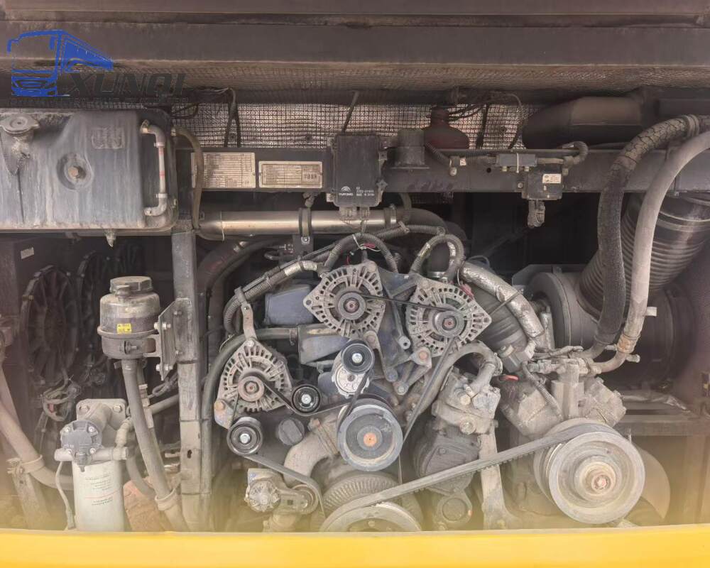Used Yutong bus zk6118 54 Seats 2017 Year 11 meters long China bus weichai 6-cylinder diesel engine