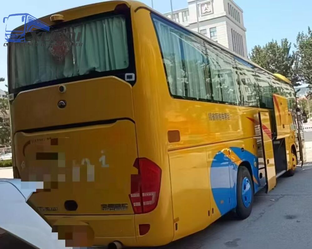 Used Yutong bus zk6118 54 Seats 2017 Year 11 meters long China bus weichai 6-cylinder diesel engine