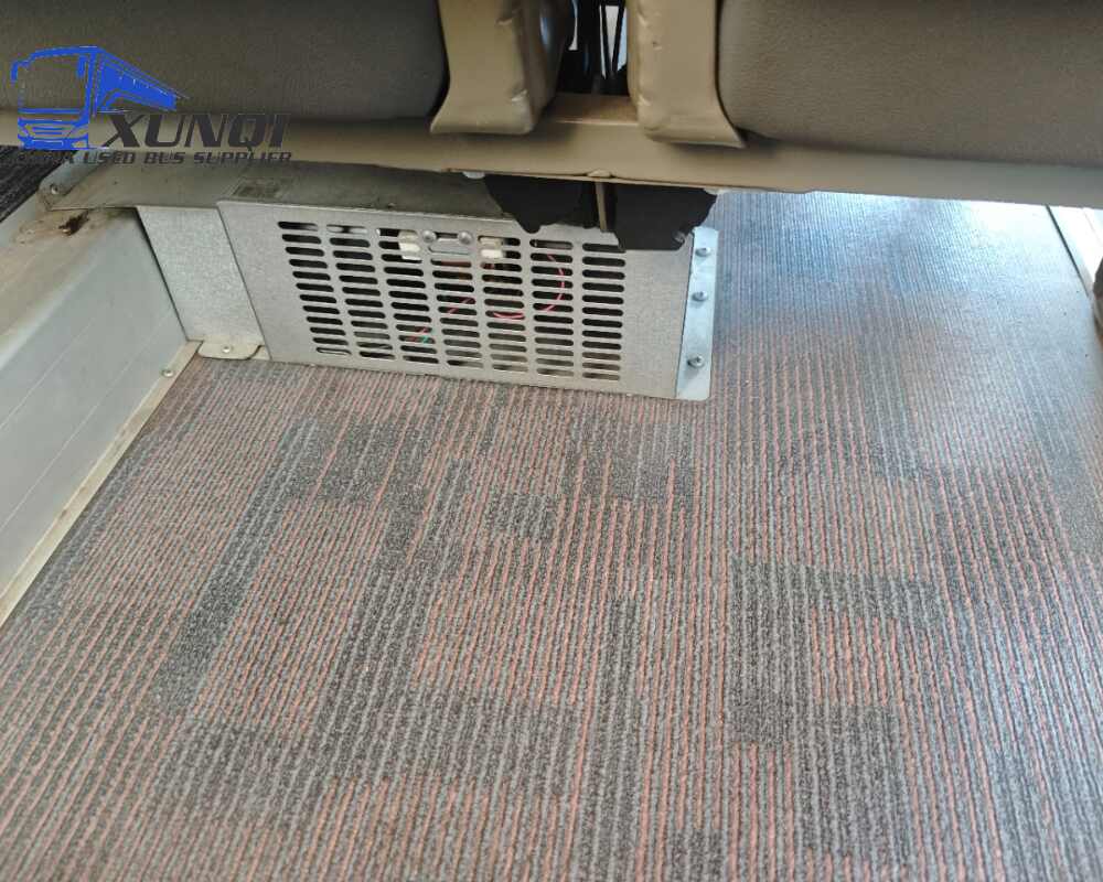 Used Zhongtong bus LCK6826 34 Seats 2020 Year 8 Seters long China bus weichai 4-cylinder diesel engine