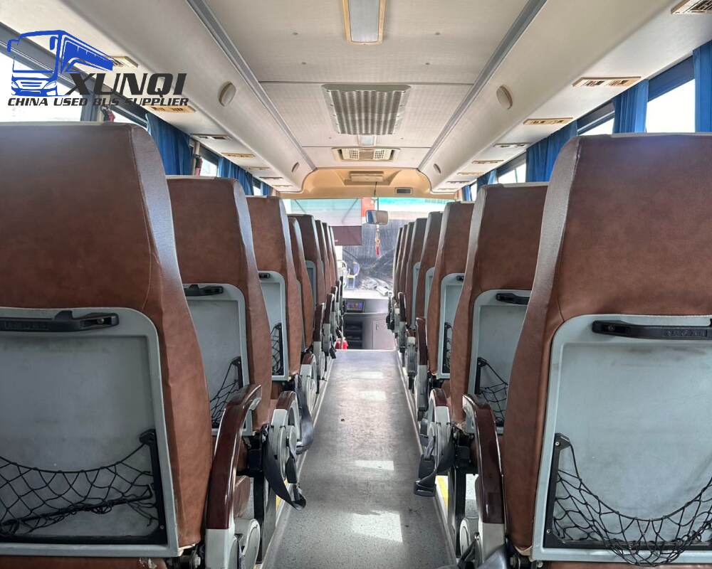 Used Golden Dragon bus XML6103 47 Seats 2014 year 10 meters long China bus yuchai 6-cylinder diesel engine