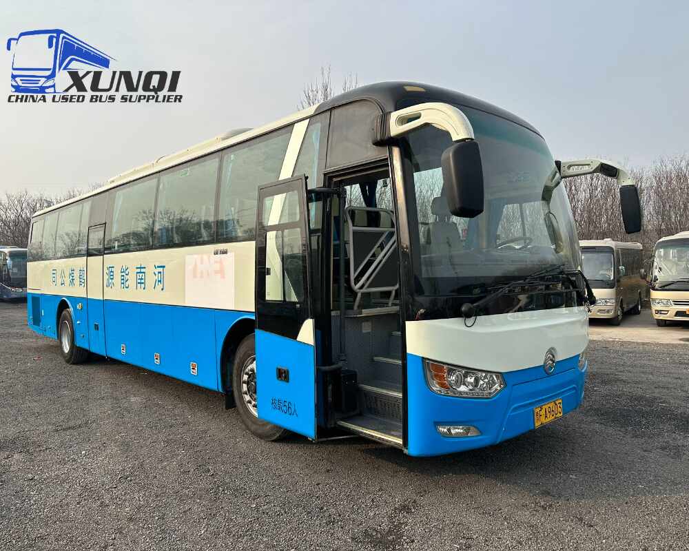 Used Golden Dragon bus XML6122 56 Seats 2021 year 12 meters long China bus yuchai 6-cylinder diesel engine