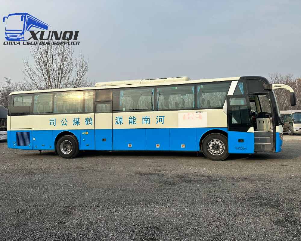 Used Golden Dragon bus XML6122 56 Seats 2021 year 12 meters long China bus yuchai 6-cylinder diesel engine