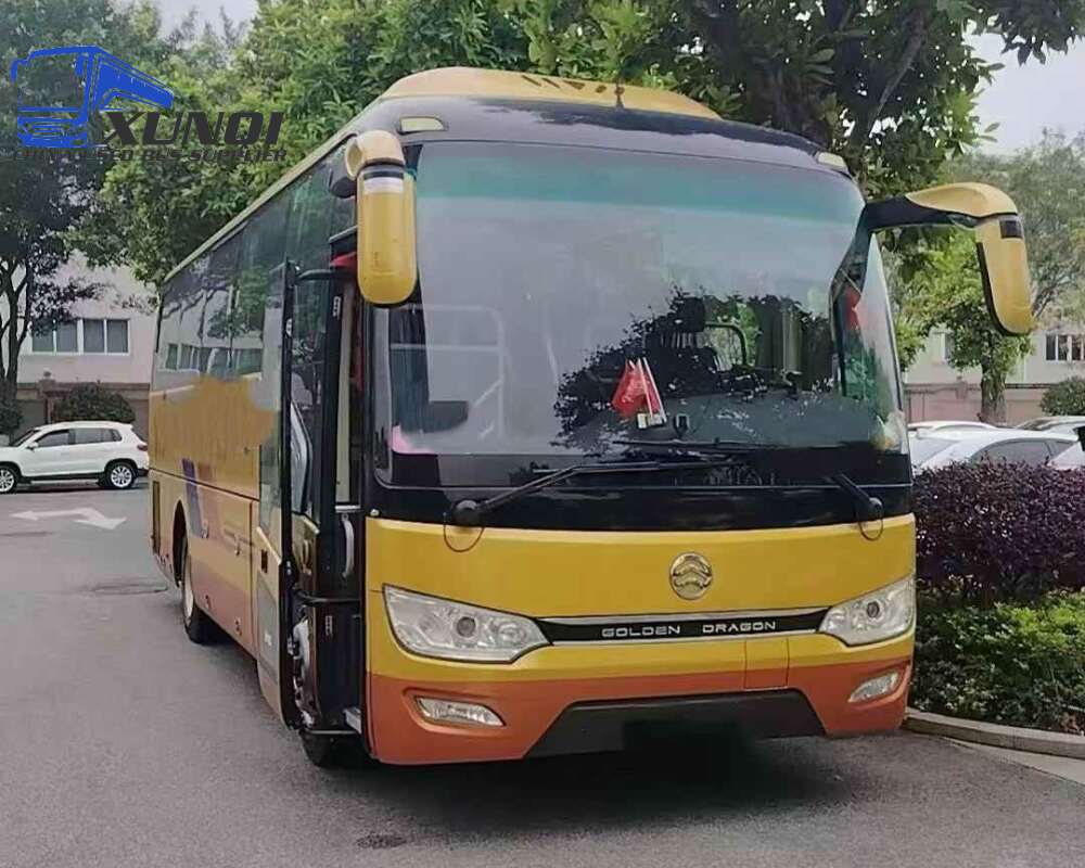 Used Golden Dragon bus XML6887 38 Seats 2023 year 8 meters long China bus yuchai 6-cylinder diesel engine