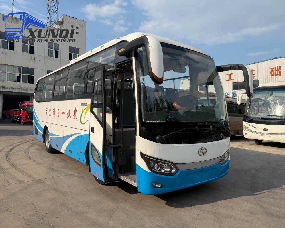 Used Kinglong bus XMQ6879 38 Seats 2017 Year 8 meters long China bus yuchai 6-cylinder diesel engine