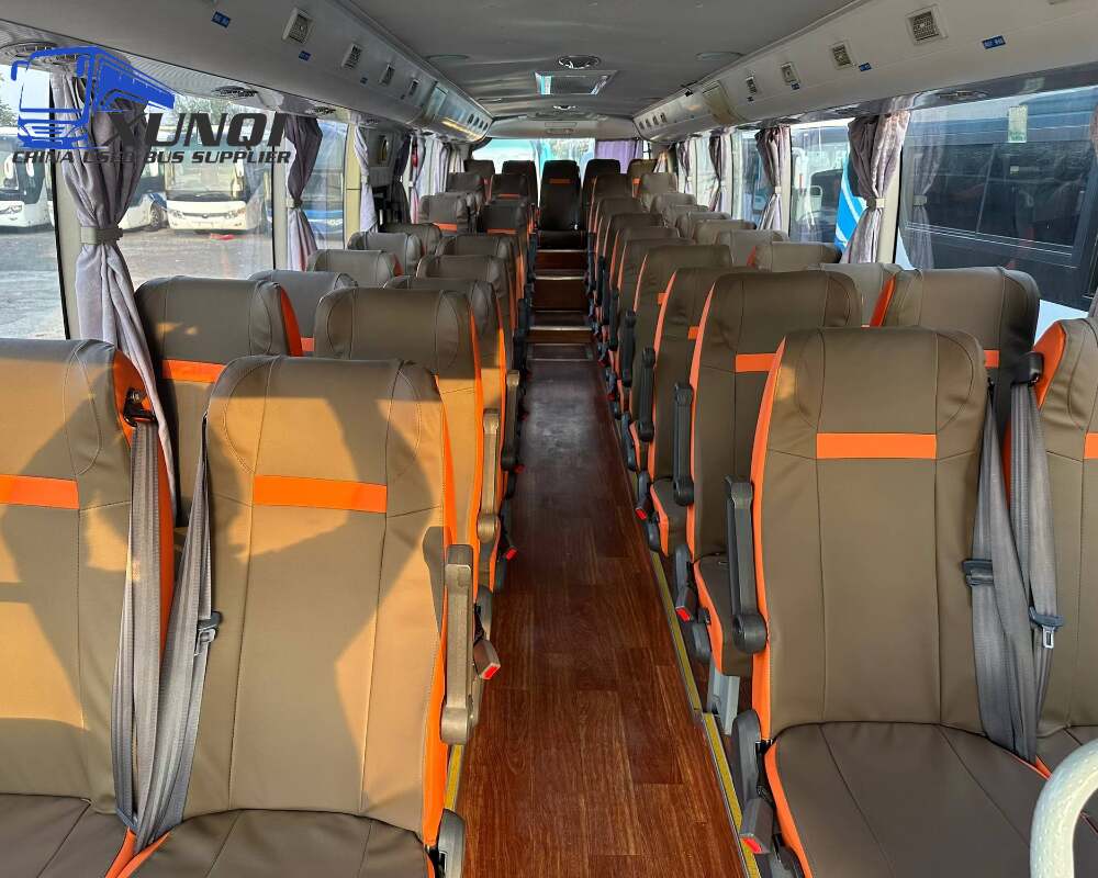 Used Yutong bus ZK6115 49 Seats 2014 year 11 meters long China bus yuchai 6-cylinder diesel engine