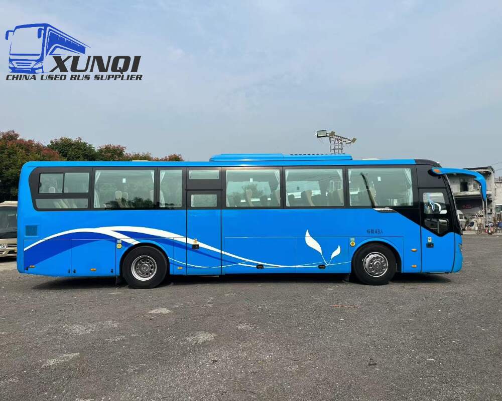 Used Yutong bus ZK6116 48 Seats 2017 Year 11 Seters long China bus weichai 6-cylinder diesel engine