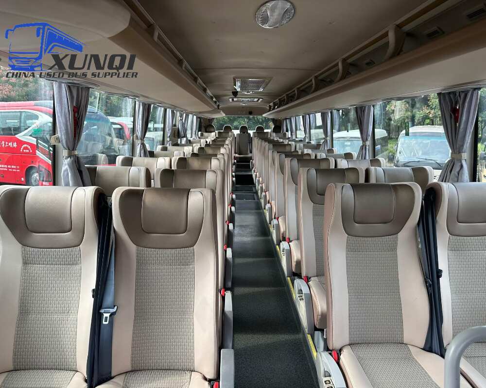 Used Yutong bus ZK6116 48 Seats 2017 Year 11 Seters long China bus weichai 6-cylinder diesel engine