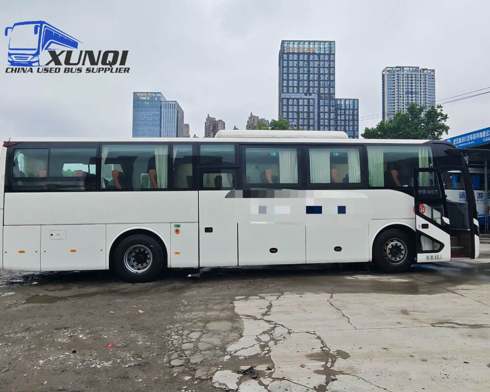 Used Yutong bus ZK6116 48 Seats 2024 Year 11 Seters long China bus